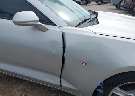 2019 Chevrolet Camaro 1Lt from USA, damaged, VIN 1G1FB3DXXK0115617